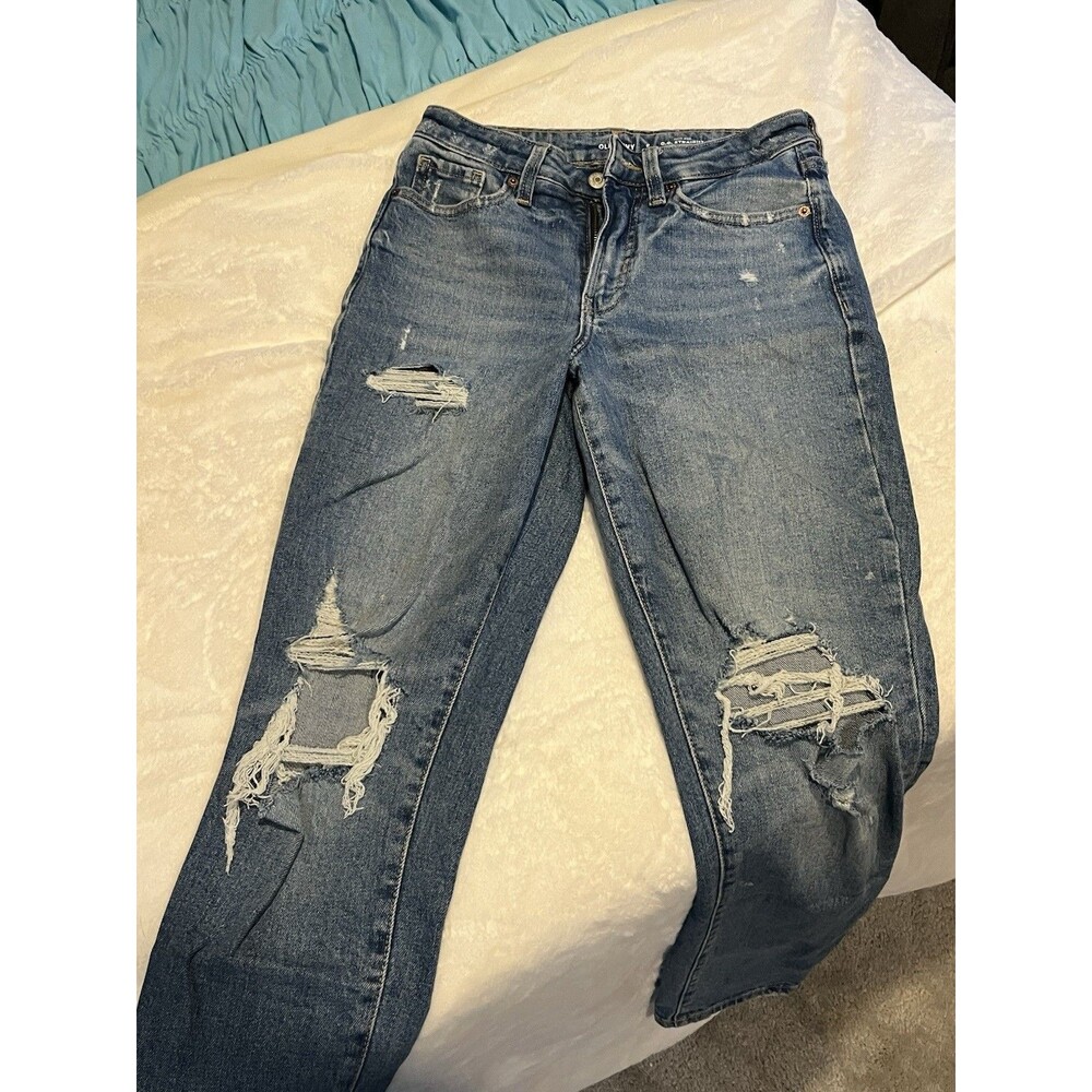 Women’s Old Navy High Rise distressed Jeans Size 0